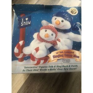 14" Tall  Animated Singing Snow Bears- Snow Man Music Christmas International